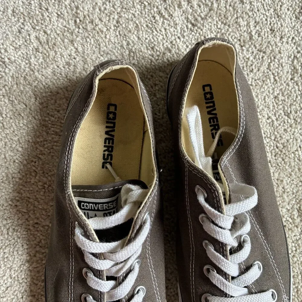 Classic Converse Chuck Taylor All Star Low Top Charcoal Grey Sneakers – Size 8